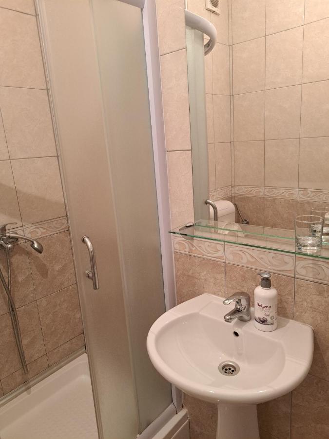 Tatjana'S Apartments Ohrid Ngoại thất bức ảnh