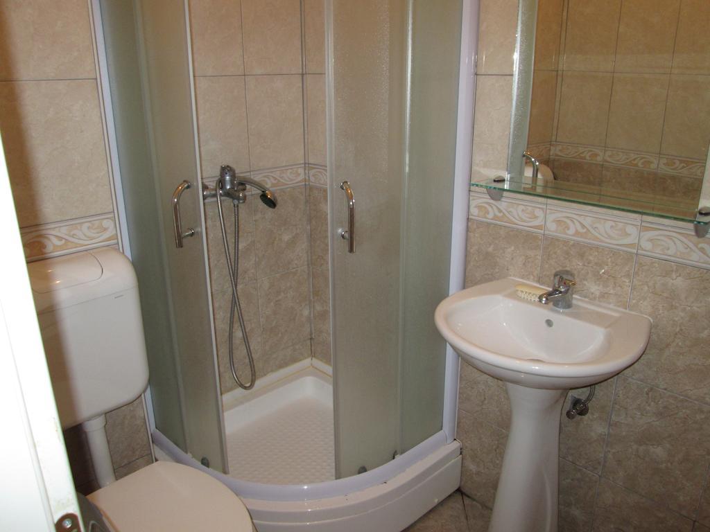 Tatjana'S Apartments Ohrid Phòng bức ảnh